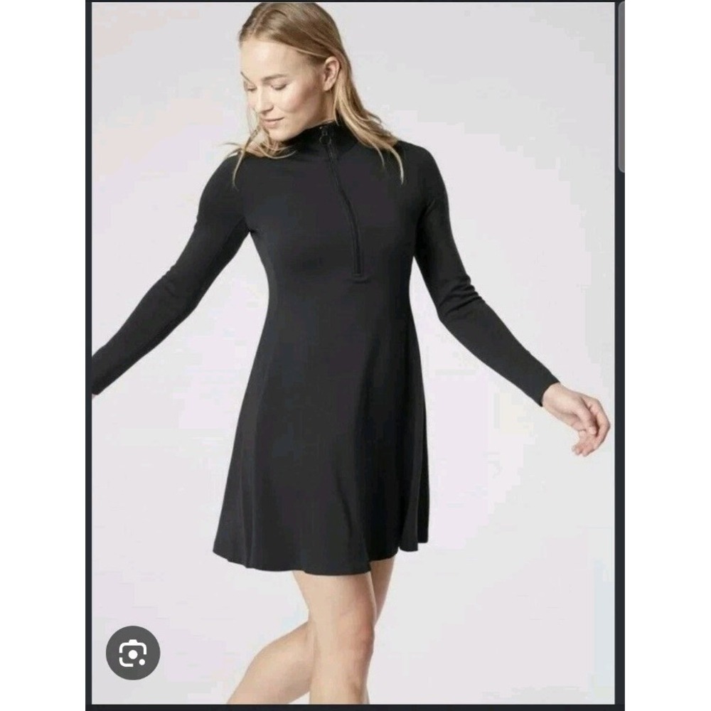 ATHLETA S Deep Dive Dress  Black Work Travel Dress Excellent Athletic MOCK ZIP